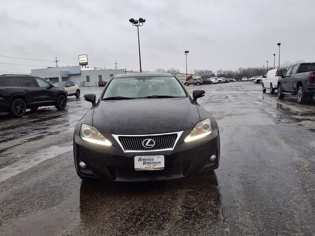 Used 2013 Lexus IS 250 AWD w/ Luxury Plus Pkg Value Edition image 32