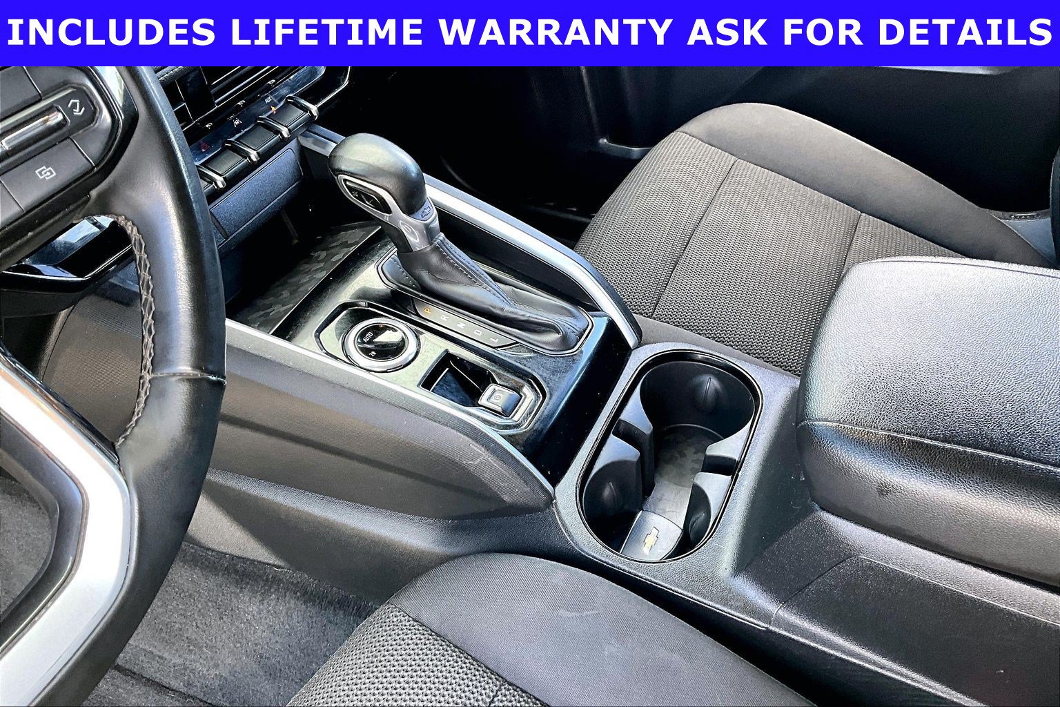 Used 2023 Chevrolet Colorado LT w/ LT Convenience Package AWD/4WD image 14