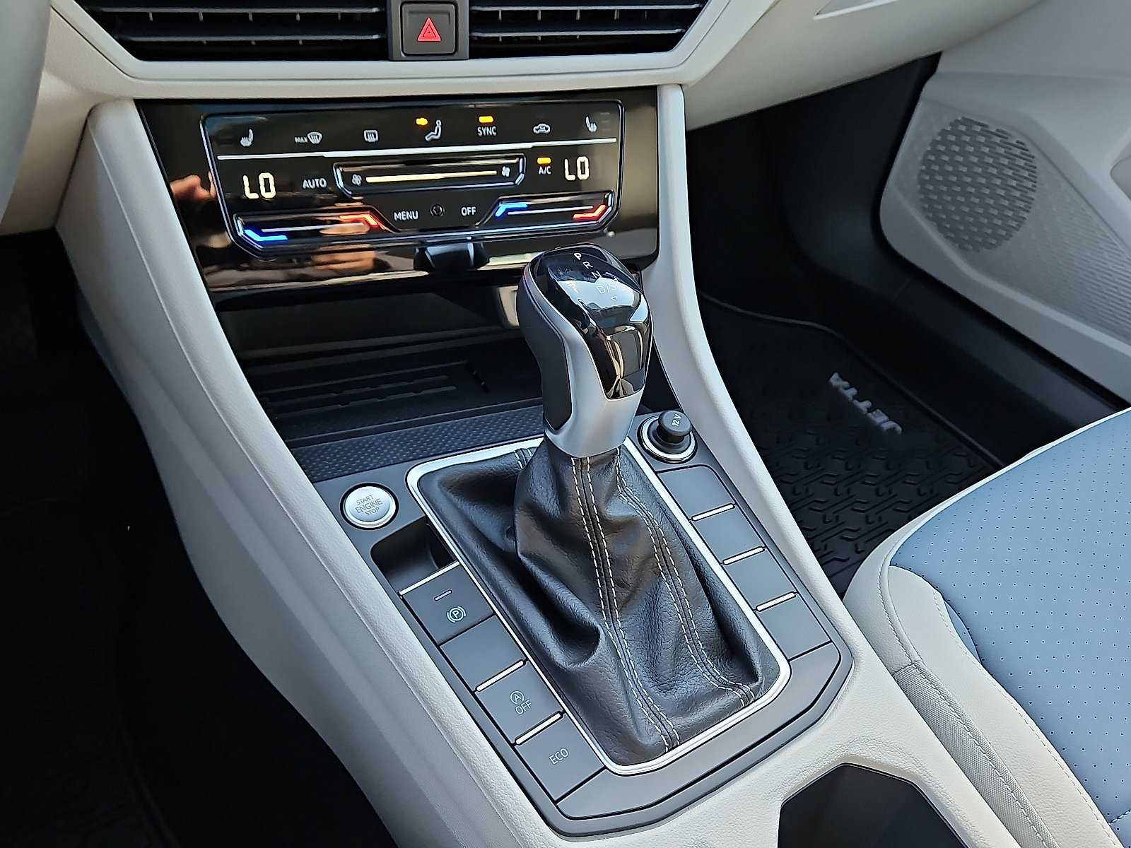 New 2026 Volkswagen Jetta SE image 15