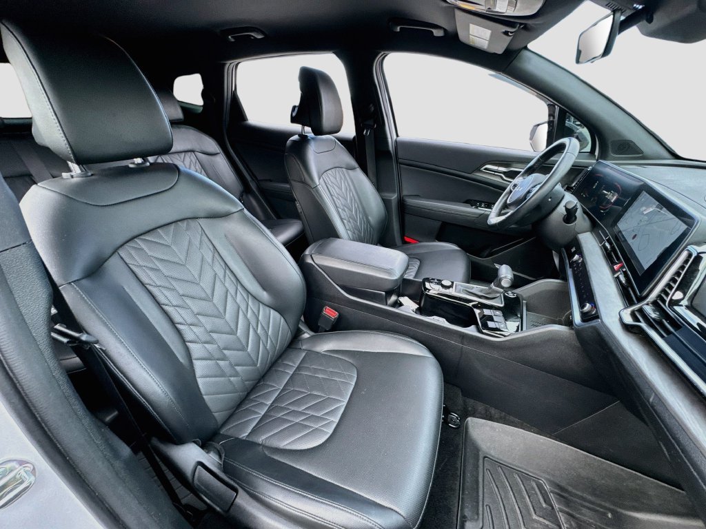 Certified 2025 Kia Sportage X-Line AWD/4WD image 32