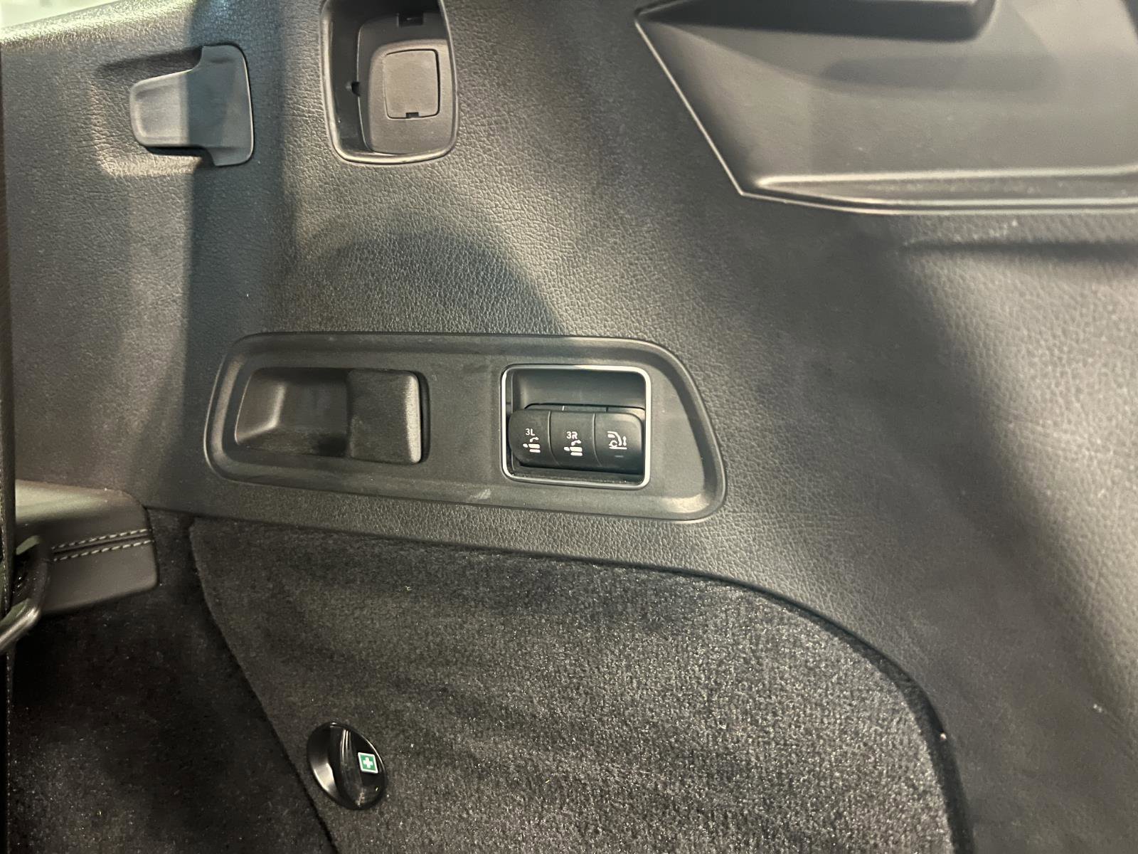 Used 2023 Mercedes-Benz GLS 63 AMG 4MATIC image 41