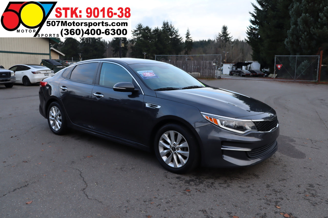 Used 2017 Kia Optima LX w/ Option Group 014 image 9