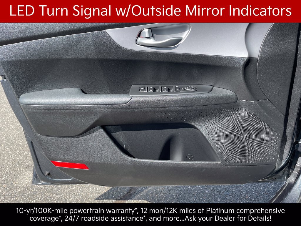 Certified 2023 Kia Forte LXS w/ LXS Technology Package FWD image 24