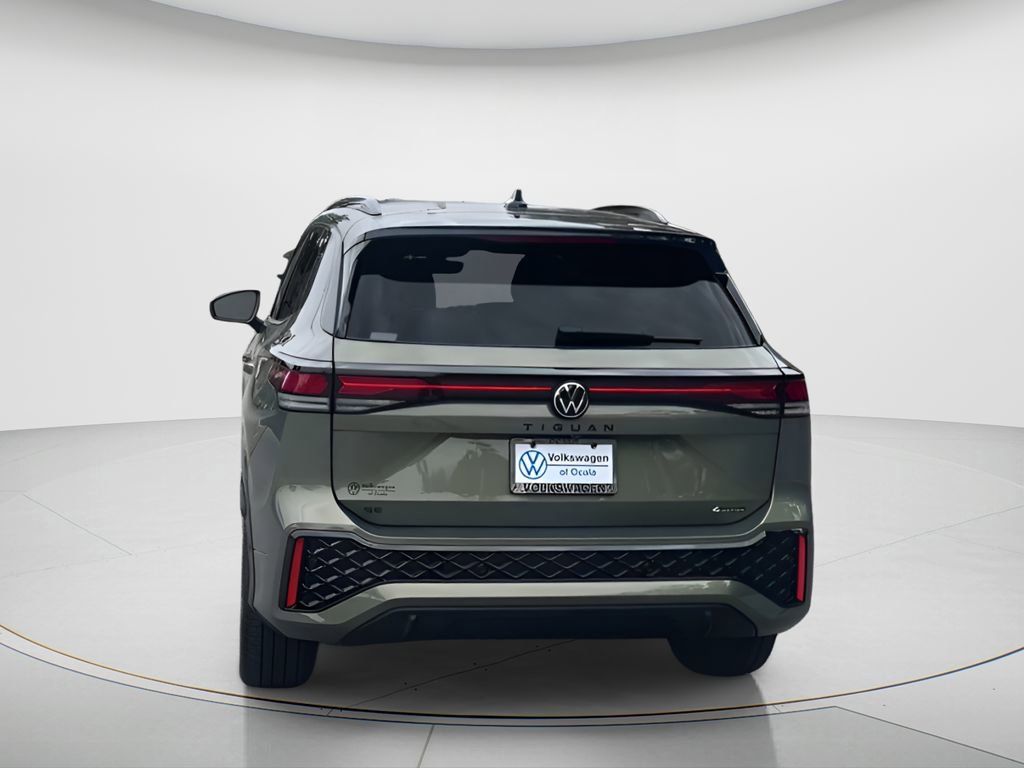 New 2026 Volkswagen Tiguan SE R-Line image 7