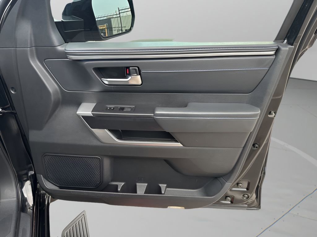 Used 2024 Toyota Sequoia Platinum image 13