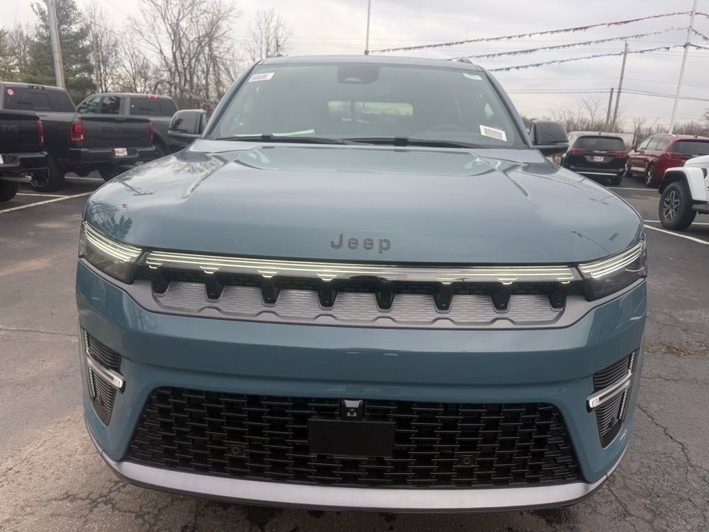 New 2026 Jeep Grand Wagoneer Limited AWD/4WD image 8