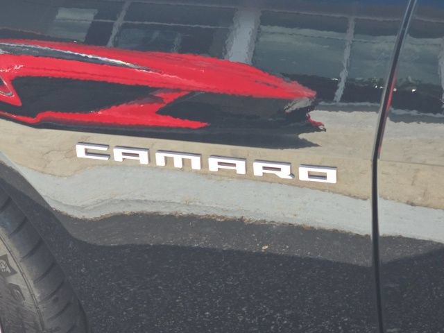 Used 2010 Chevrolet Camaro SS RWD image 13