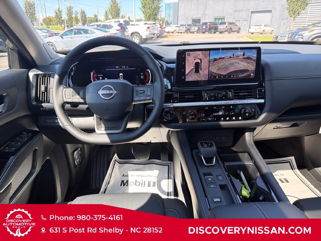 New 2026 Nissan Pathfinder SL FWD image 33