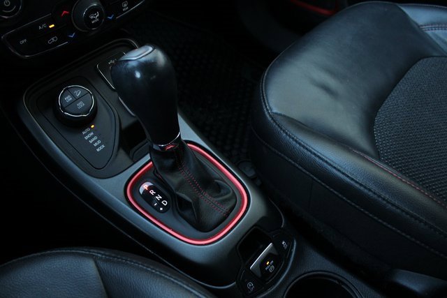 Used 2019 Jeep Compass Trailhawk image 6