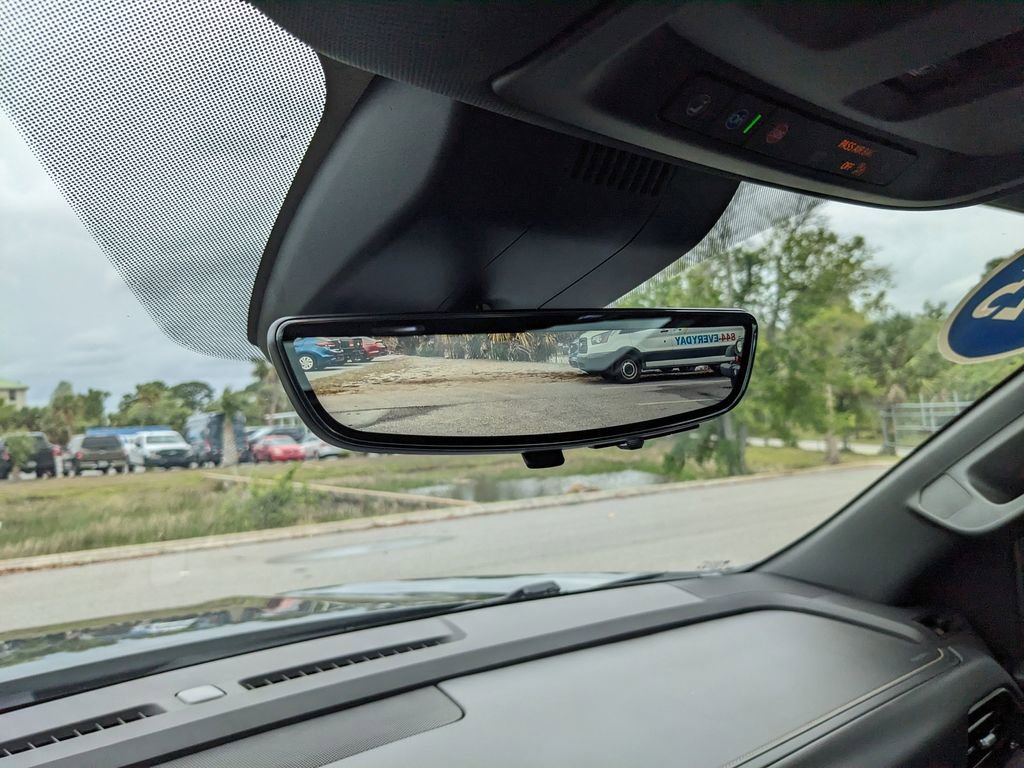 Used 2025 Chevrolet Tahoe Premier RWD image 28