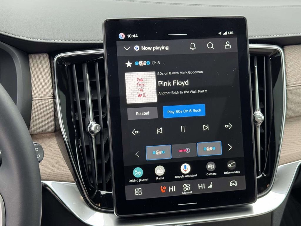 Certified 2026 Volvo XC90 B6 Plus w/ Protection Package image 25