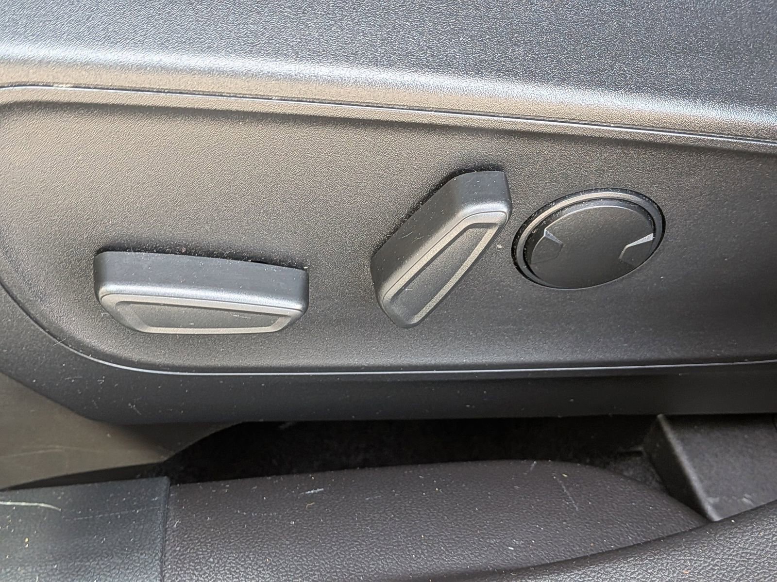 Certified 2023 Ford Escape ST-Line Select w/ Tech Pack #1 AWD/4WD image 22