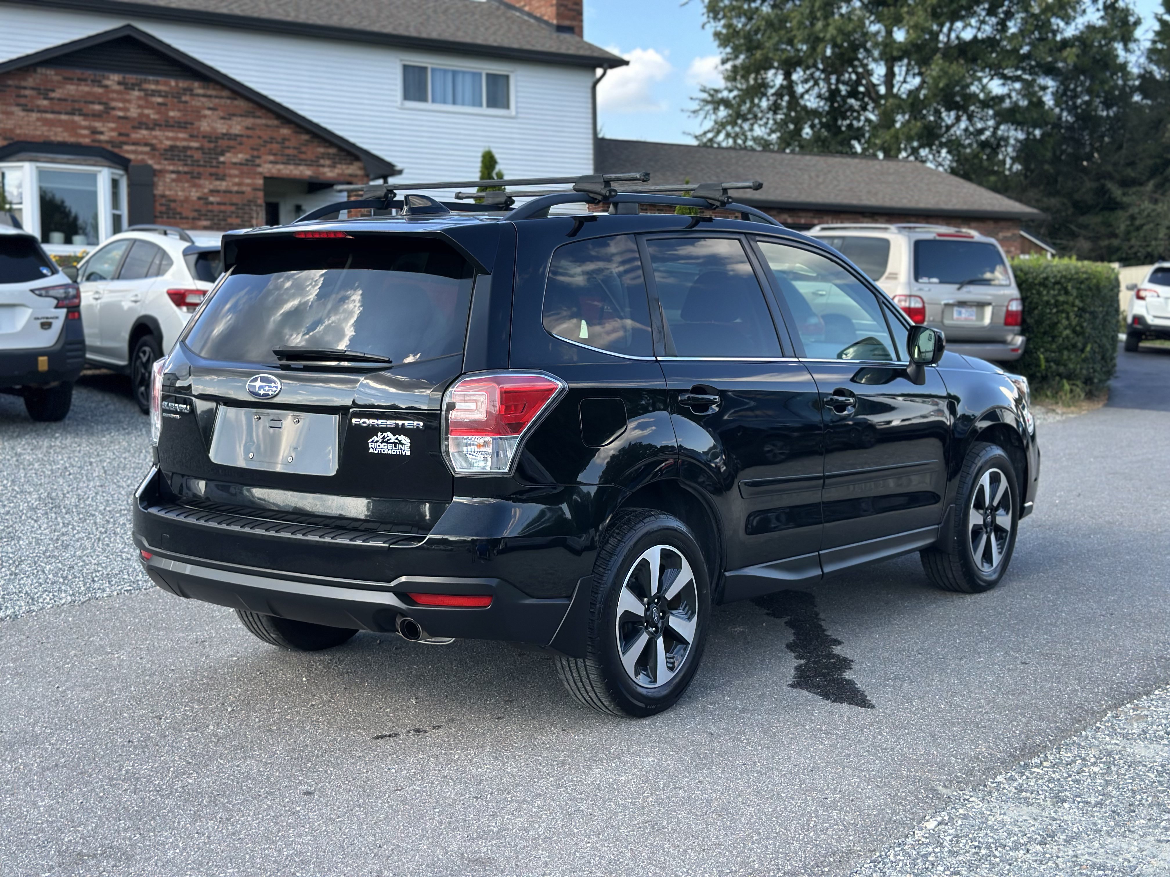 Used 2018 Subaru Forester 2.5i Limited AWD/4WD image 3