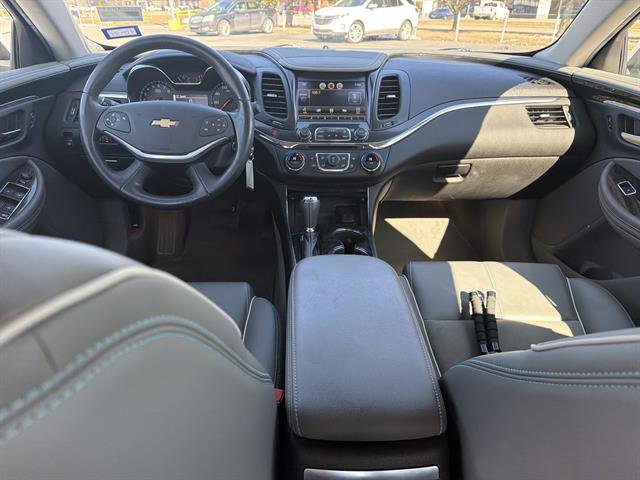 Used 2014 Chevrolet Impala LT w/ Premium Seating Package image 20