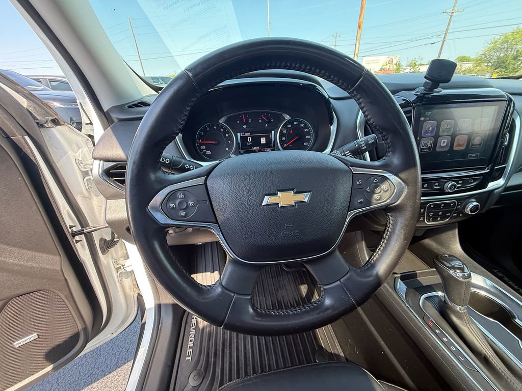 Used 2018 Chevrolet Traverse LT image 16