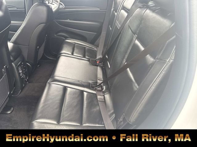 Used 2022 Jeep Grand Cherokee Limited image 17