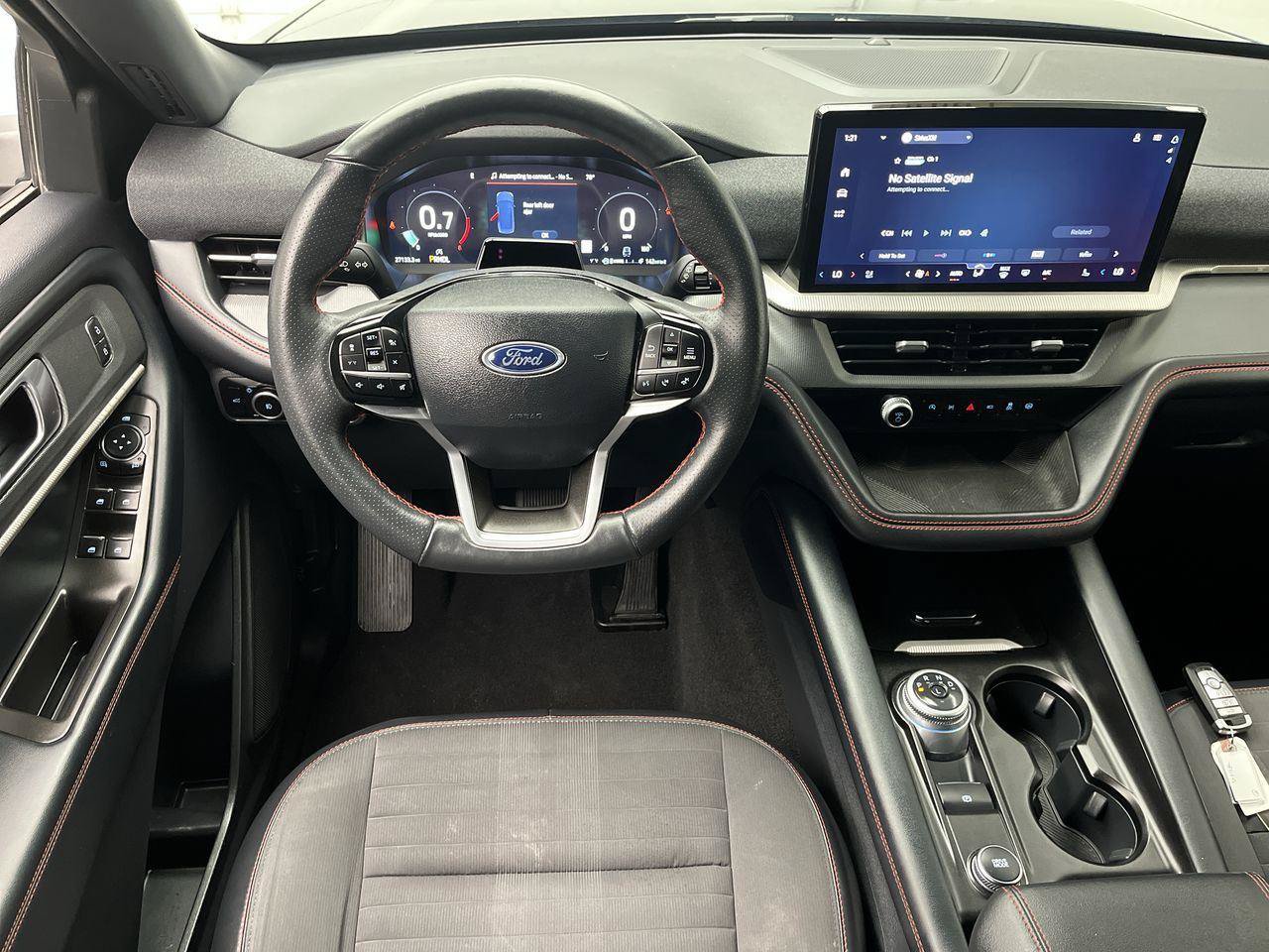 Certified 2025 Ford Explorer ST-Line AWD/4WD image 14