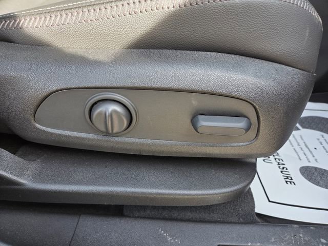 Used 2024 GMC Terrain Denali w/ Denali Premium Package image 42