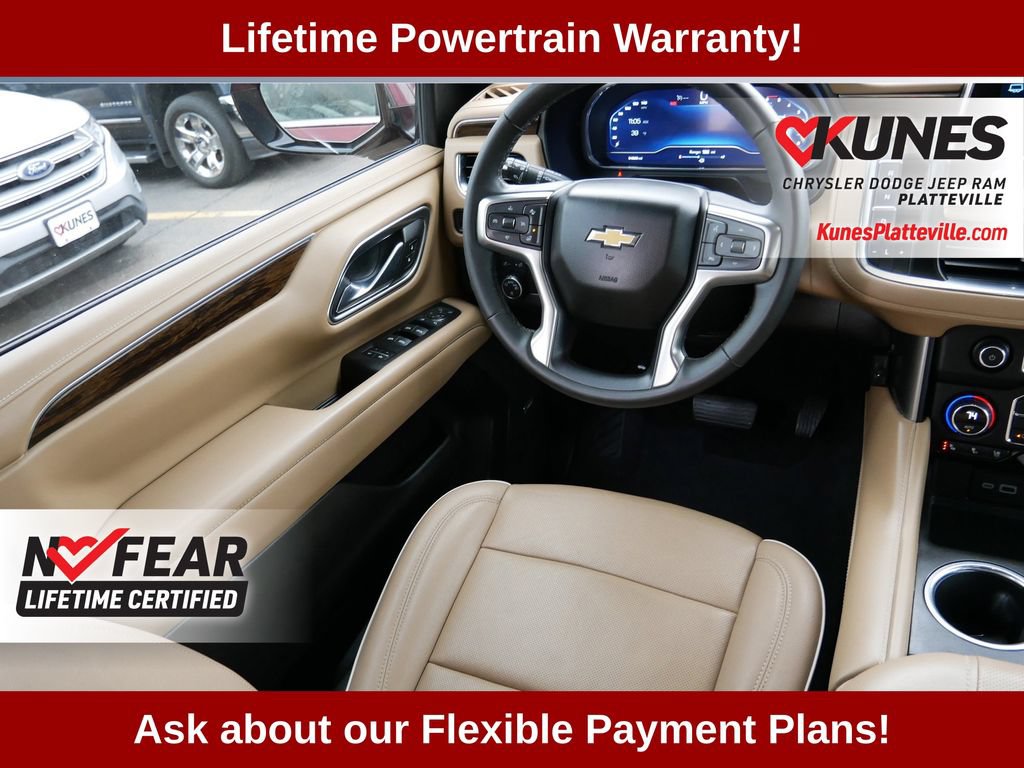 Used 2023 Chevrolet Suburban Premier AWD/4WD image 20