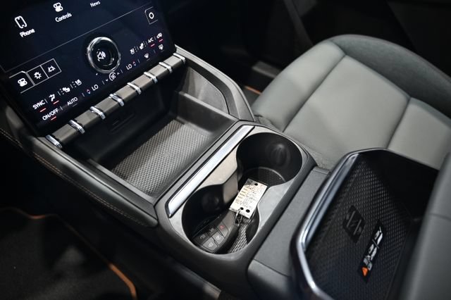 New 2026 GMC Terrain AT4 w/ Convenience Package III AWD/4WD image 18