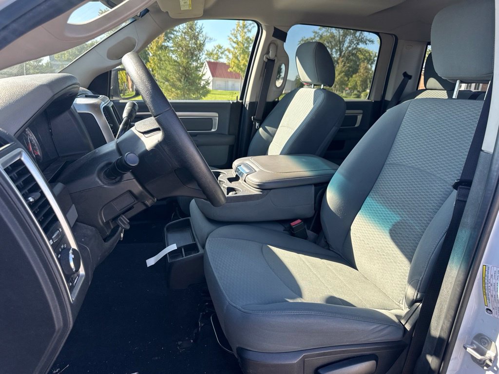 Used 2018 RAM 2500 SLT AWD/4WD image 16