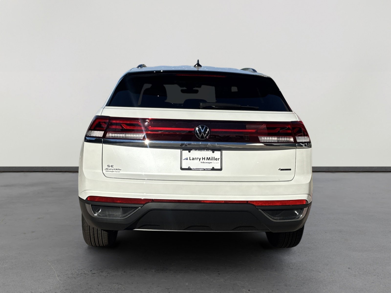 New 2026 Volkswagen Atlas Cross Sport SE image 5