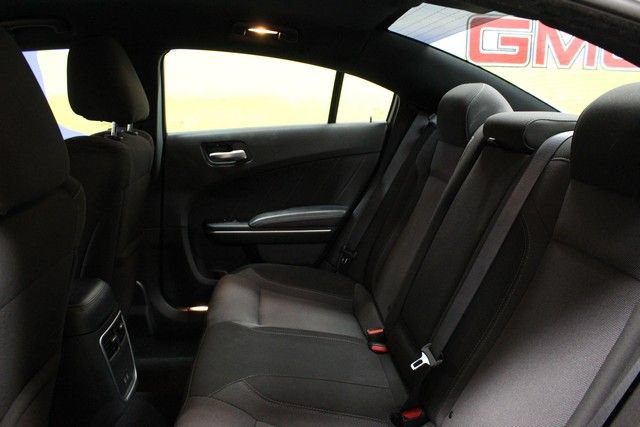 Used 2022 Dodge Charger SXT RWD image 14