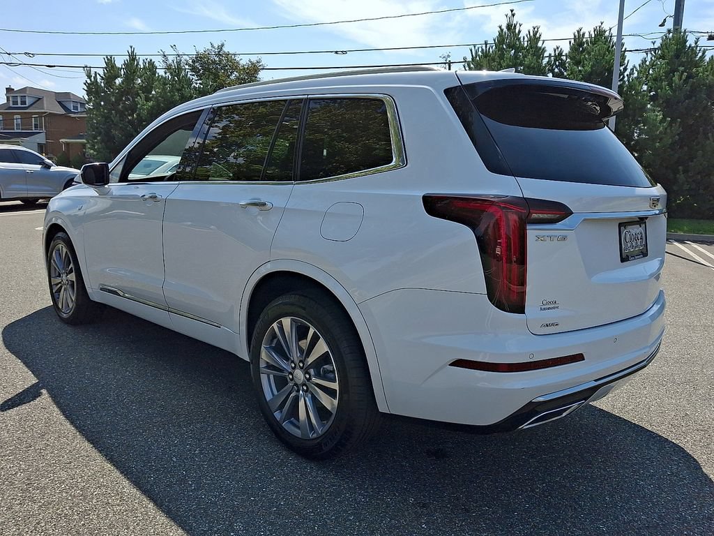 Used 2024 Cadillac XT6 Premium Luxury AWD/4WD image 7