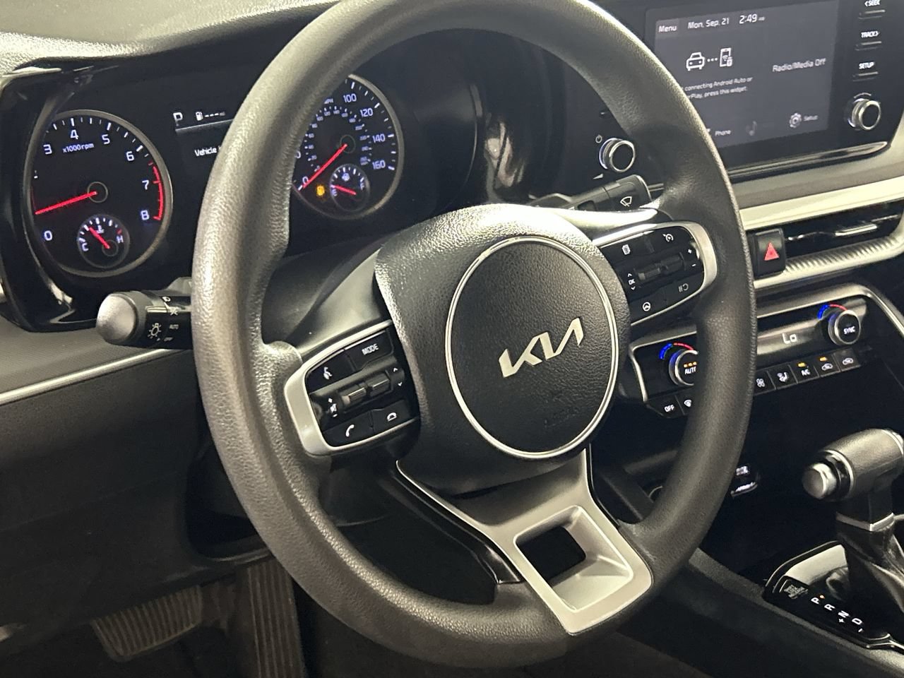 Used 2022 Kia K5 LXS FWD image 14