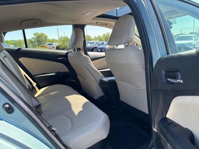 Certified 2022 Toyota Prius Limited w/ Premium Convenience Package FWD image 10