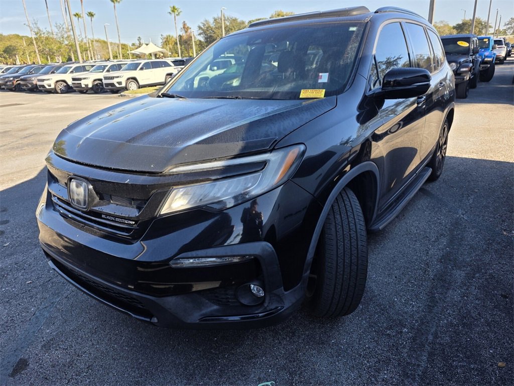 Used 2020 Honda Pilot Black Edition image 2