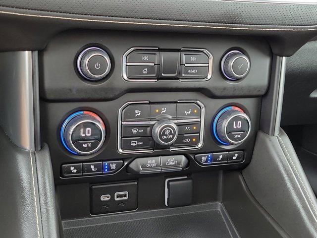 Used 2023 Chevrolet Tahoe Premier image 34
