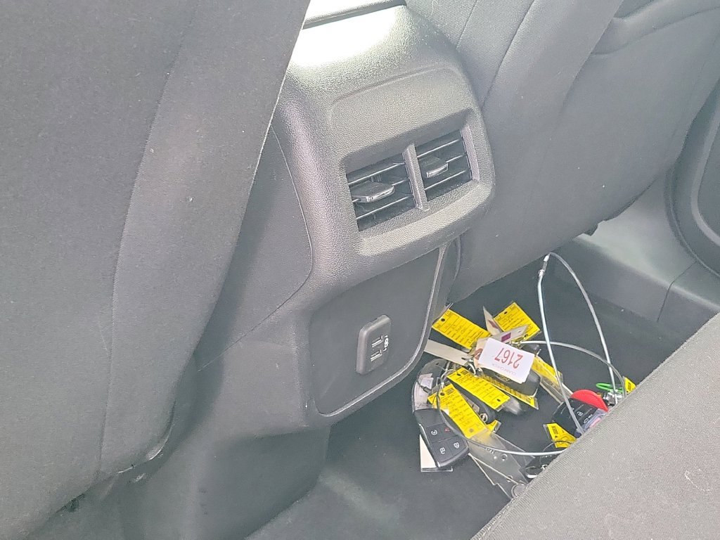 Used 2022 Chevrolet Equinox LT FWD image 15