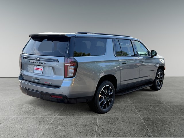 Used 2023 Chevrolet Suburban RST w/ Max Trailering Package AWD/4WD image 5