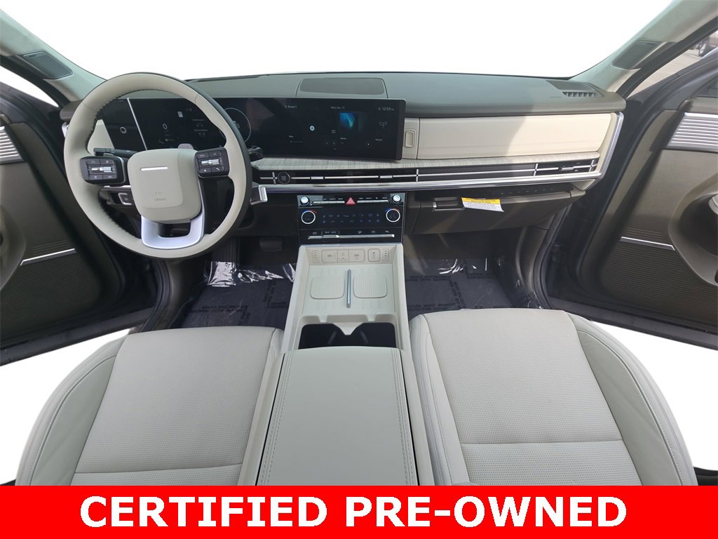 Used 2025 Hyundai Santa Fe Calligraphy image 9