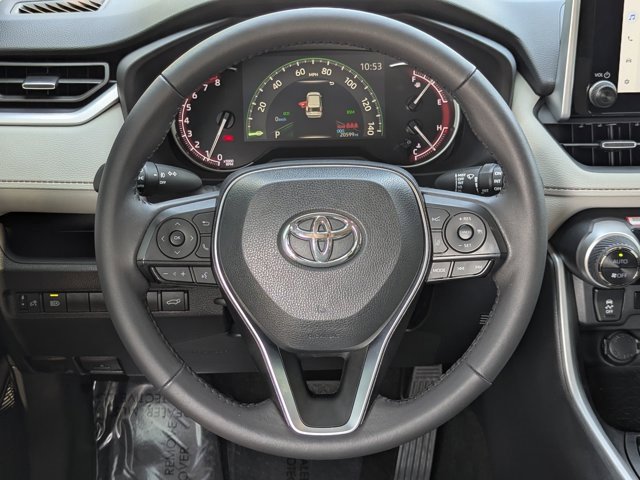 Used 2024 Toyota RAV4 XLE Premium image 20