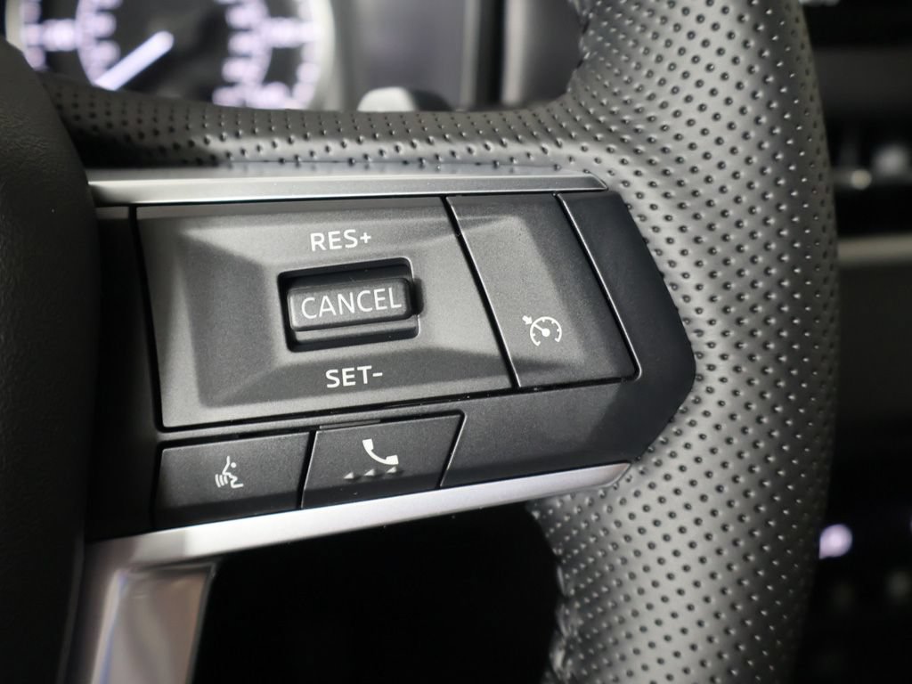 New 2026 Mitsubishi Outlander LE AWD/4WD image 42