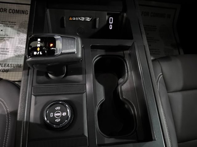 Used 2026 GMC Hummer EV SUV AWD/4WD image 32