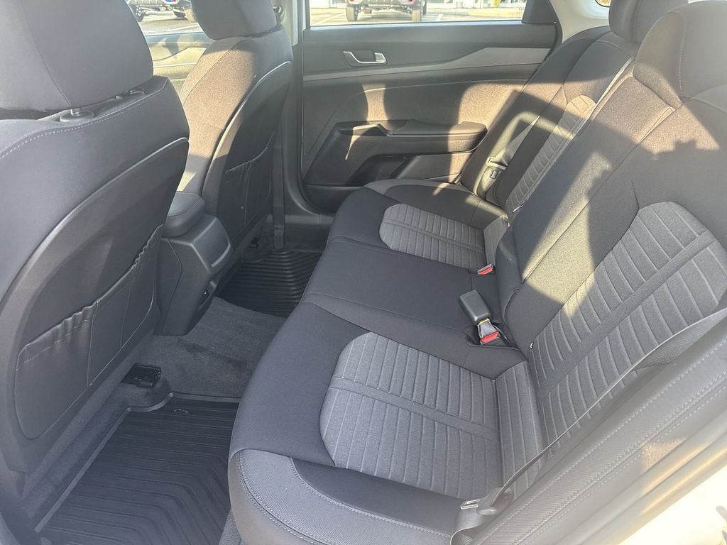 New 2026 Kia K5 LXS FWD image 25