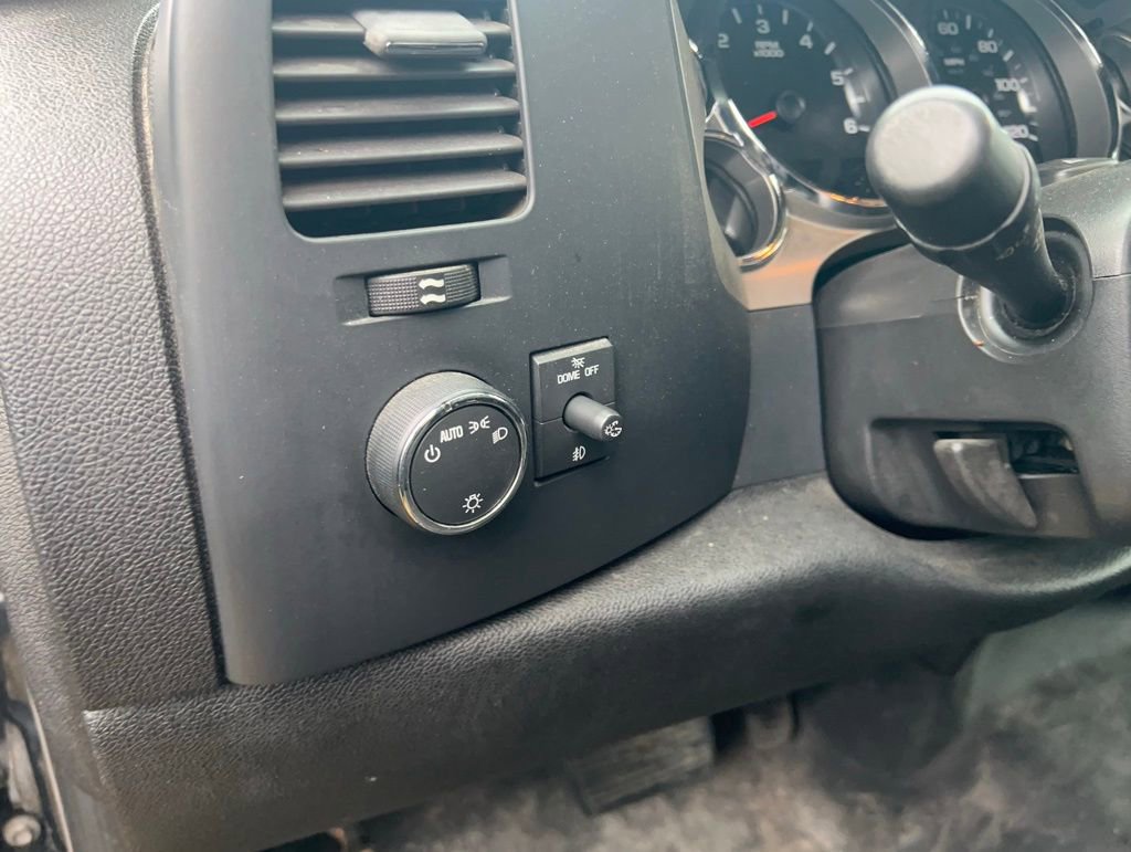 Used 2009 Chevrolet Silverado 1500 LT w/ Power Pack Plus image 13