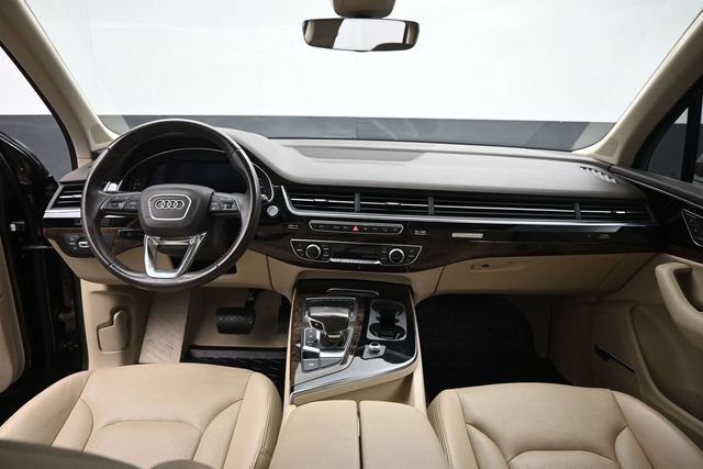 Used 2019 Audi Q7 3.0T Premium Plus w/ Premium Plus Package AWD/4WD image 28