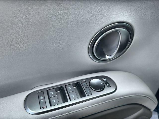Used 2026 Hyundai Palisade SEL FWD image 21