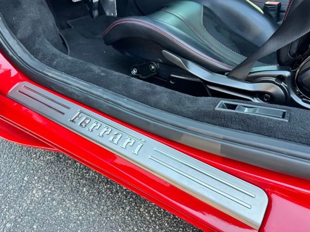 Used 2020 Ferrari F8 Tributo image 36
