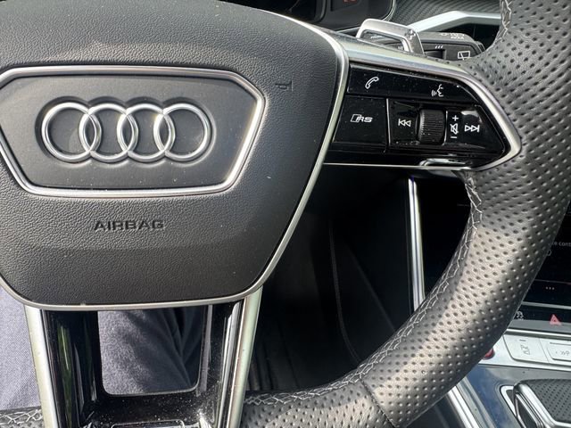 Used 2024 Audi RS 6 performance AWD/4WD image 24