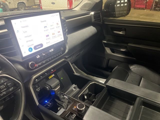 Used 2023 Toyota Tundra Limited image 11