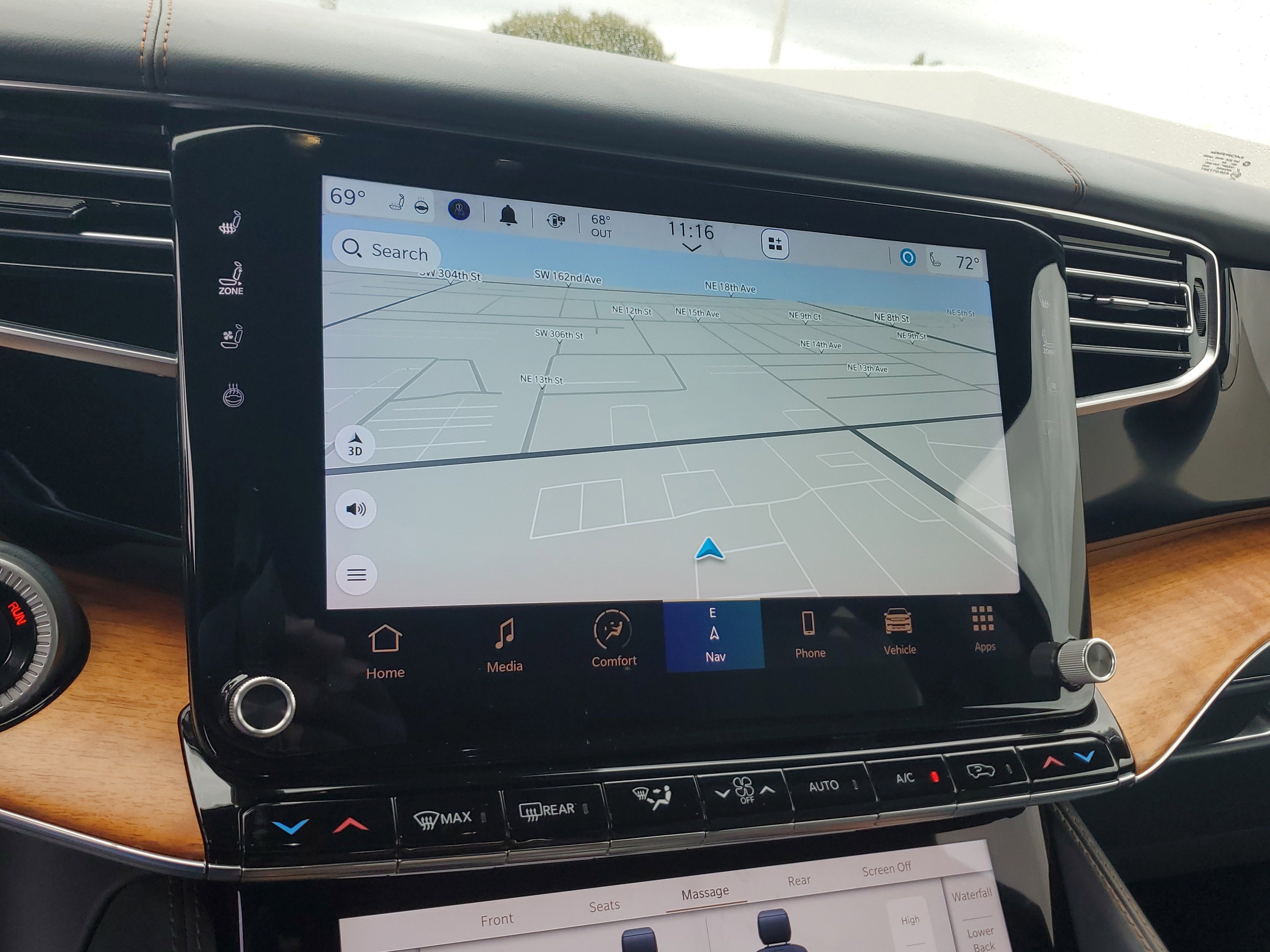 Used 2022 Jeep Grand Wagoneer Series II w/ Convenience Group III image 10