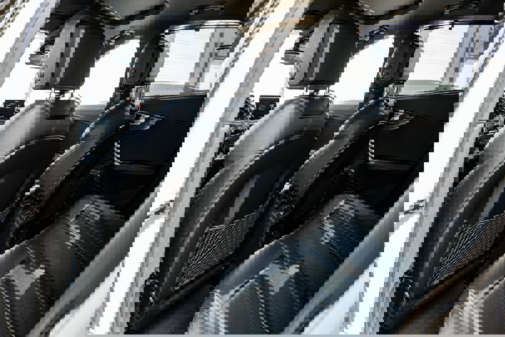 Used 2018 Audi S4 Premium Plus w/ Navigation Package image 33