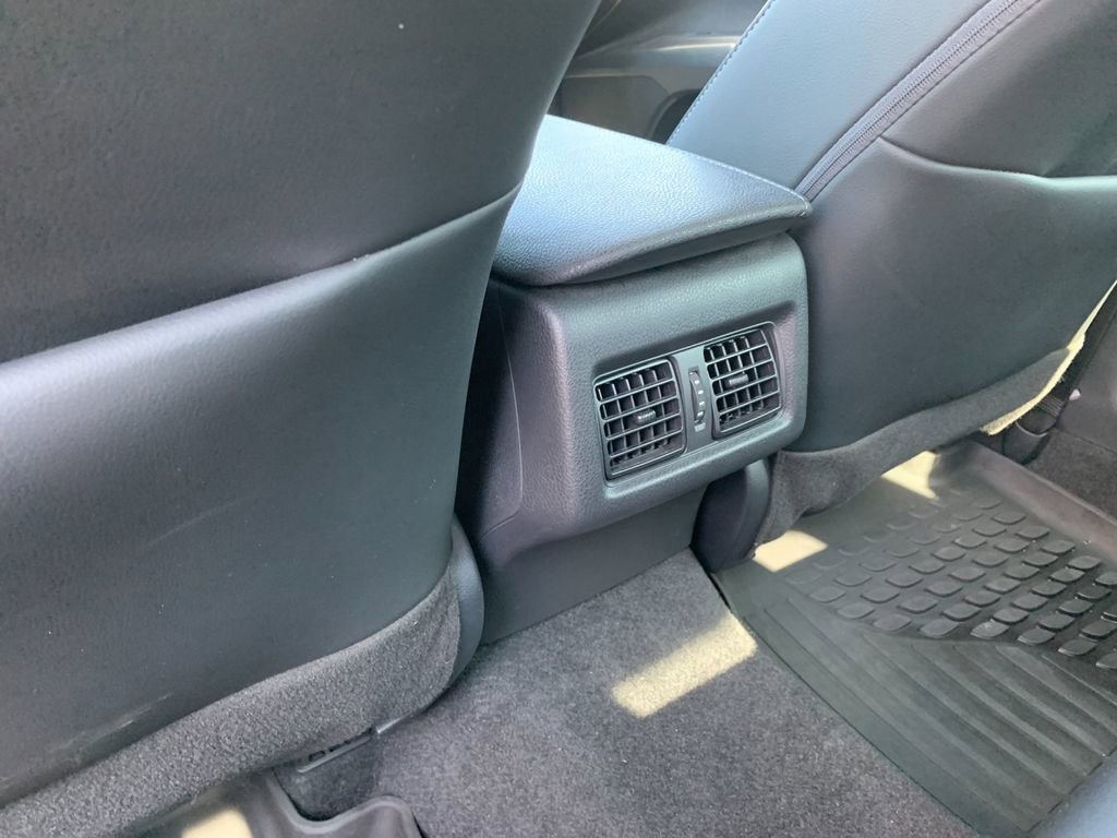 Used 2023 Toyota Camry XSE w/ Navigation Package image 15