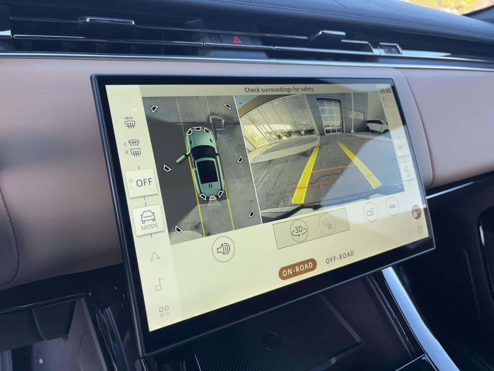 New 2026 Land Rover Range Rover Sport SE image 19