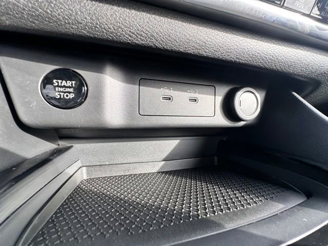 Certified 2024 Nissan Rogue SV w/ SV Premium Package AWD/4WD image 21